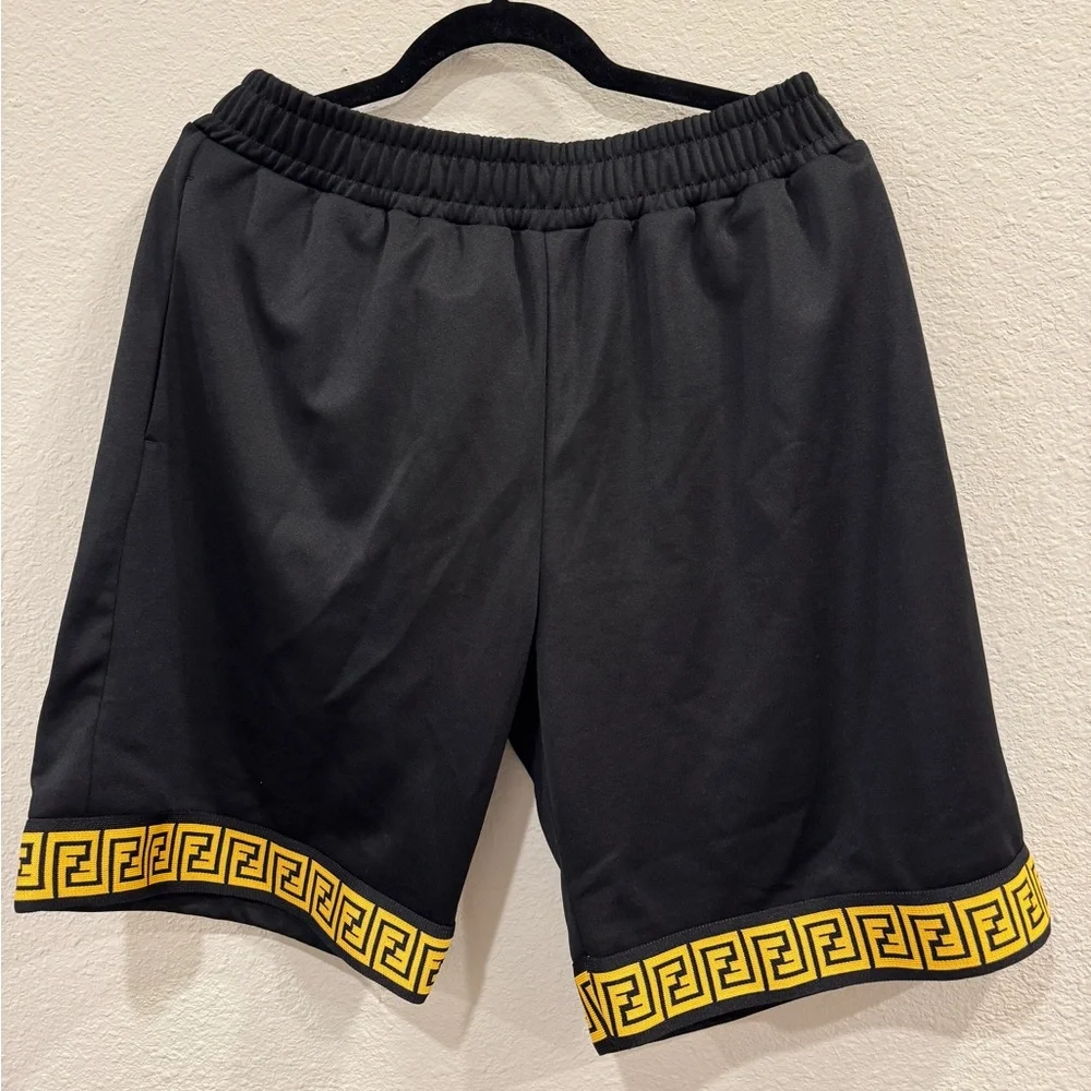 FENDACE | FENDI X VERSACE BERMUDA FENDI FF GRECA MEN SHORTS - Picture 7 of 9
